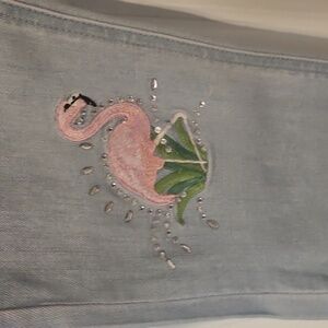 Hydraulic Light Blue Cropped Jeans with Flamingo Detail